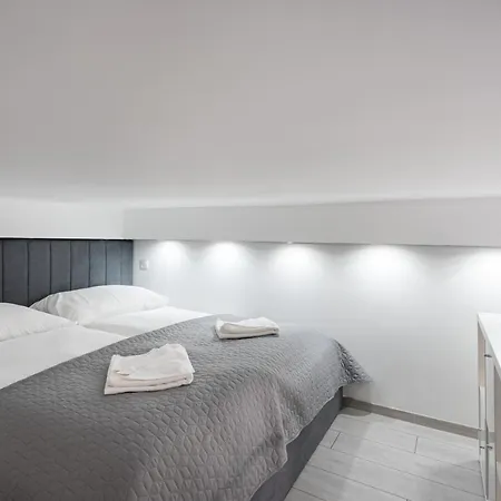 Joyous Era Apartment Budapest Exterior photo